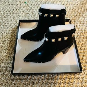 Charles by Charles David Dreamer Bootie